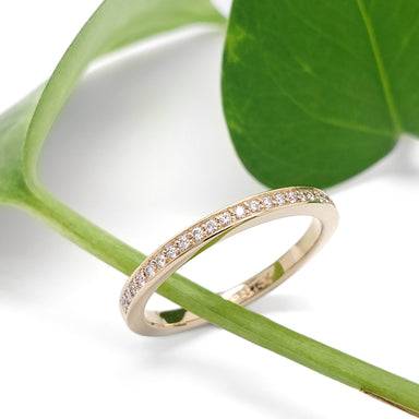 Canadian Diamond Wedding Ring | Era Design Vancouver Canada