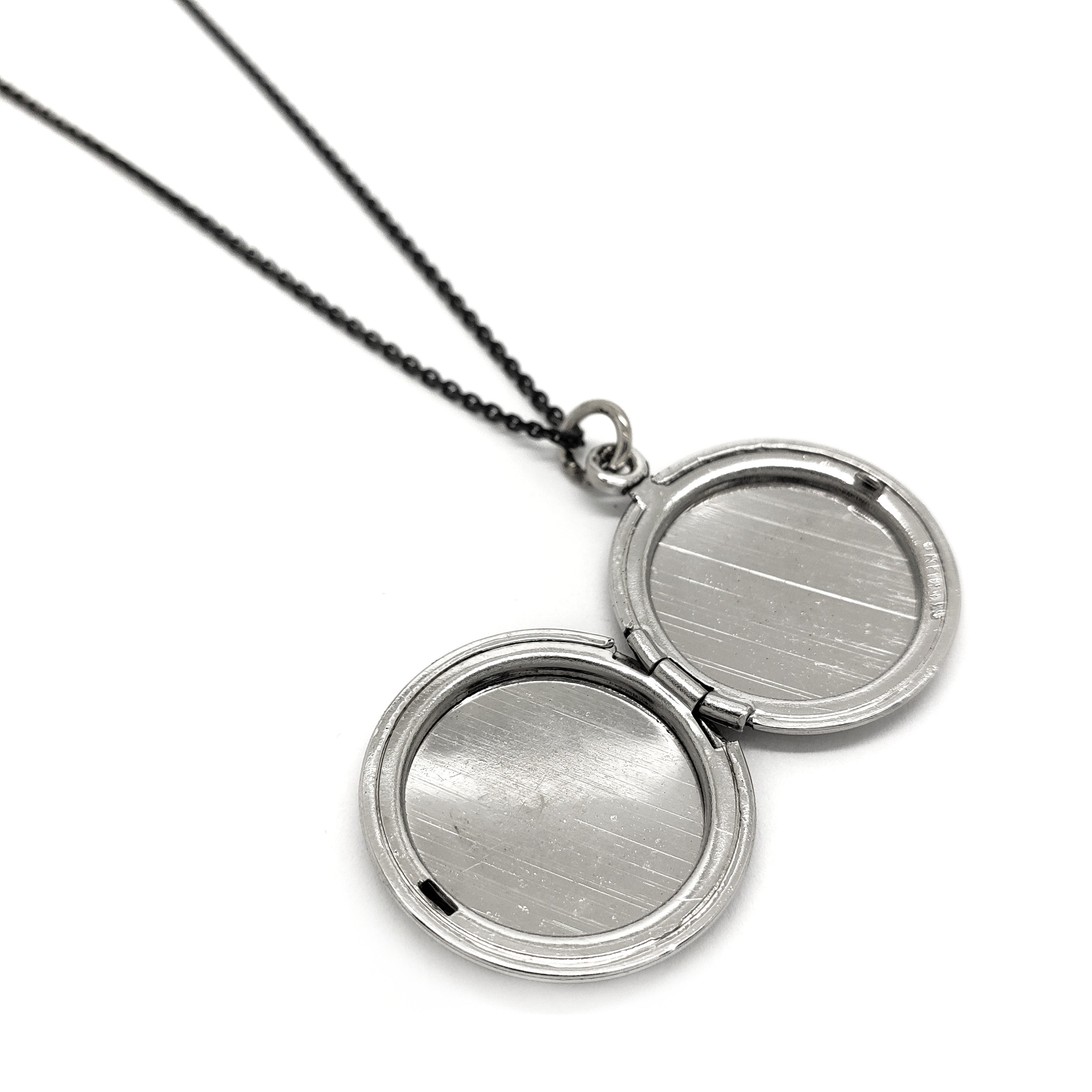 Vintage Silver Locket | Era Design Vancouver Canada