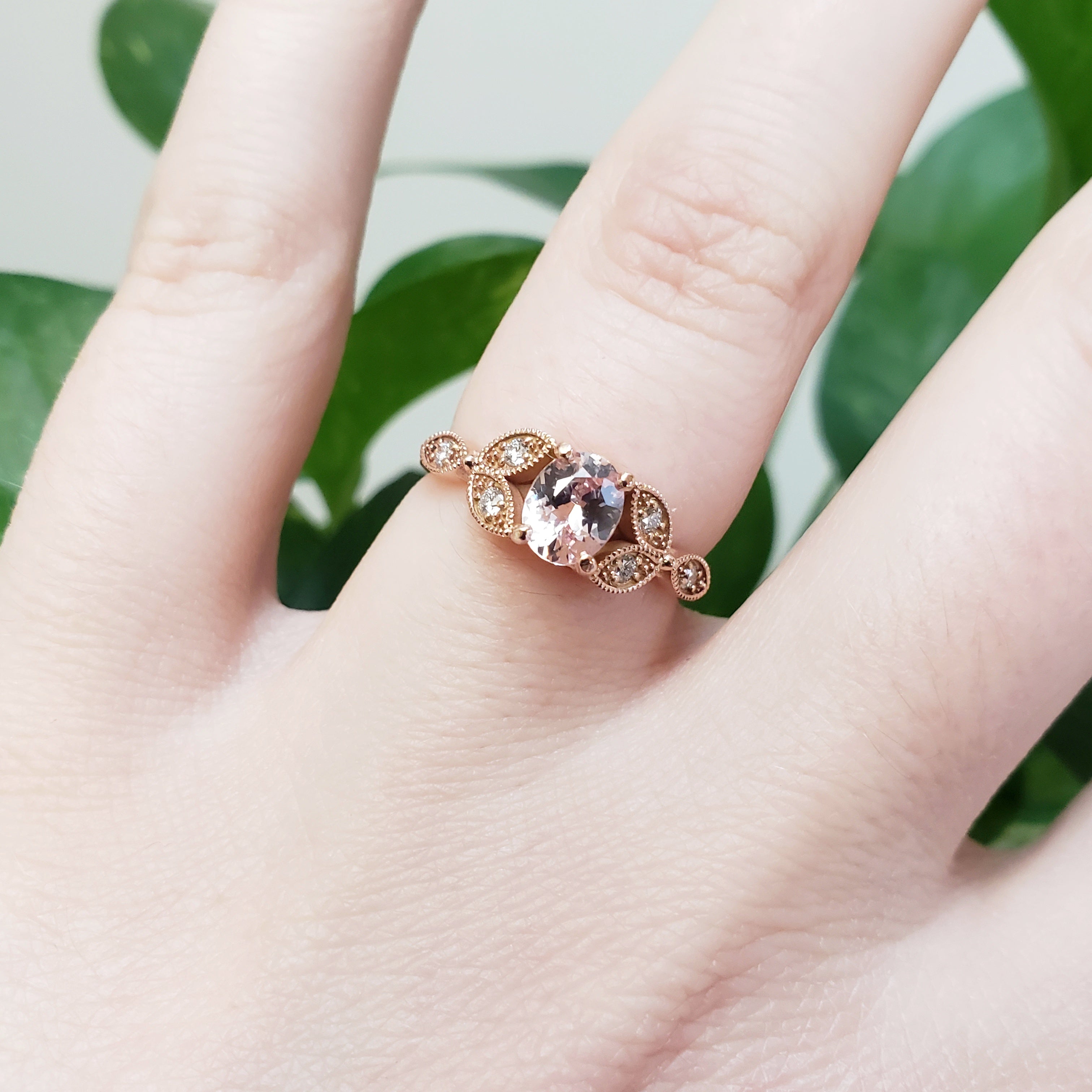 Peach sapphire rose on sale gold engagement rings